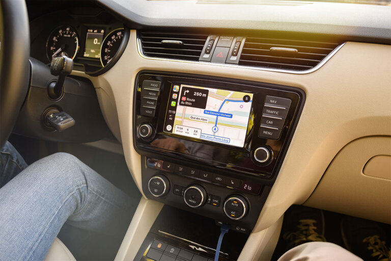 autoradio con navigatore