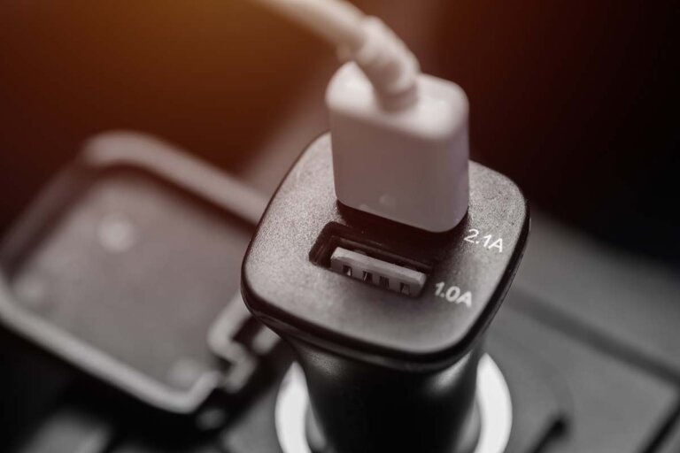 caricatore USB